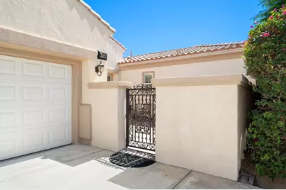 44730 Via Catalina, La Quinta, CA 92253 - Photo 32