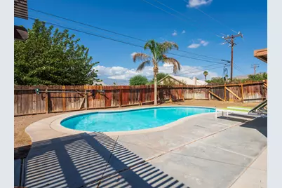 13765 Hermano Way, Desert Hot Springs, CA 92240 - Photo 26