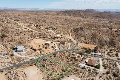 204 Bandera Road, Yucca Valley, CA 92284 - Photo 10
