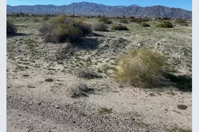 2864 Treadwell Boulevard, Thermal, CA 92274 - Photo 8