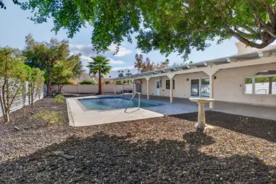 1388 S Farrell Drive, Palm Springs, CA 92264 - Photo 18