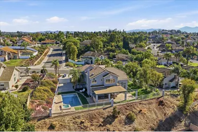 901 Clearwood Avenue, Riverside, CA 92506 - Photo 56