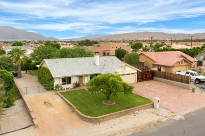 30651 Desert Moon Drive, Thousand Palms, CA 92276 - Photo 2