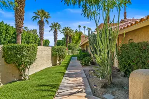 41510 Woodhaven Dr E, Palm Desert, CA 92211 - Photo 2