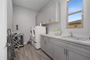 1204 Retreat Cir, Palm Desert, CA 92260 - Photo 20