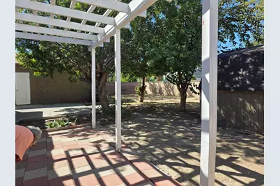 311 S Carmalita Street, Hemet, CA 92543 - Photo 34