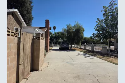 311 S Carmalita Street, Hemet, CA 92543 - Photo 36