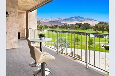 910 Island Drive #406, Rancho Mirage, CA 92270 - Photo 2