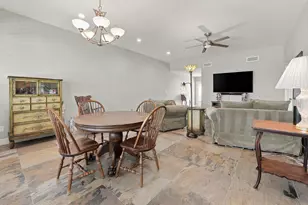 44 San Sebastian Dr, Rancho Mirage, CA 92270 - Photo 10