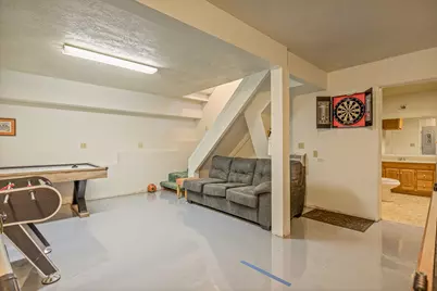 31522 Cedarwood Drive, Running Springs, CA 92382 - Photo 20