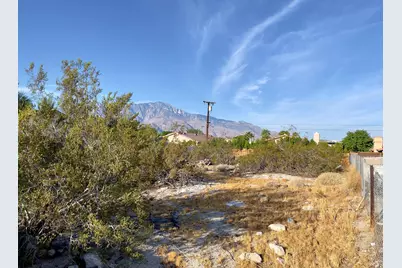 1 Avenida Atezada, Desert Hot Springs, CA 92240 - Photo 2