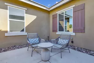 43402 Hazelton Ln, Indio, CA 92203 - Photo 4