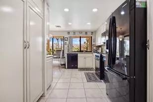 68045 Village Dr, Cathedral City, CA 92234 - Photo 22
