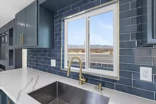 17069 N Indian Canyon Dr, Palm Springs, CA 92262 - Photo 4