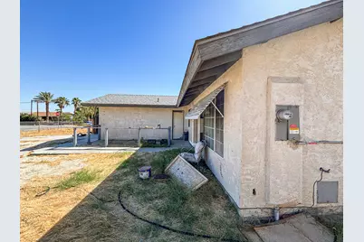 16455 Avenida Descanso, Desert Hot Springs, CA 92240 - Photo 8