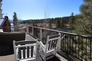 1010 Brookside Ln, Fawnskin, CA 92333 - Photo 8