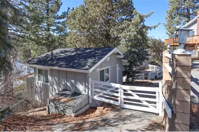 1010 Brookside Lane, Fawnskin, CA 92333 - Photo 4