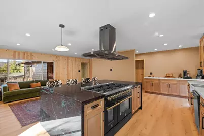 41073 Pennsylvania Avenue, Big Bear Lake, CA 92315 - Photo 8