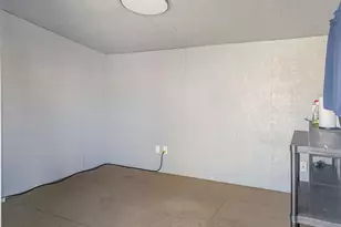 70200 Dillon Road, Desert Hot Springs, CA 92241 - Photo 14