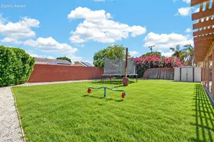31110 Avenida Maravilla, Cathedral City, CA 92234 - Photo 22