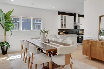 722 Palms Boulevard, Venice, CA 90291 - Photo 18