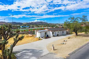 56575 Sunnyslope Dr, Yucca Valley, CA 92284 - Photo 2