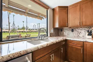 175 Las Lomas, Palm Desert, CA 92260 - Photo 6