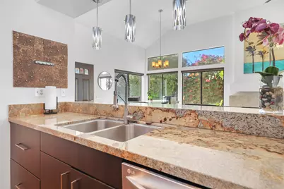 21 Ensenada Lane, Palm Desert, CA 92260 - Photo 18