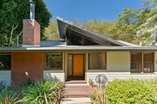 10335 Oletha Ln, Los Angeles, CA 90077 - Photo 2