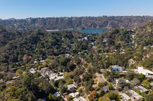 10335 Oletha Ln, Los Angeles, CA 90077 - Photo 34