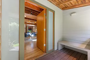 10335 Oletha Ln, Los Angeles, CA 90077 - Photo 4