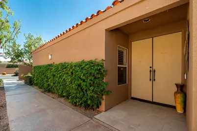 142 Lakeshore Drive, Rancho Mirage, CA 92270 - Photo 10