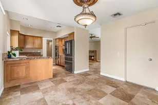 73571 Sun Ln, Palm Desert, CA 92260 - Photo 10