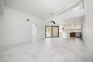 255 S Avenida Caballeros, Palm Springs, CA 92262 - Photo 12