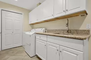 158 Running Springs Dr, Palm Desert, CA 92211 - Photo 30