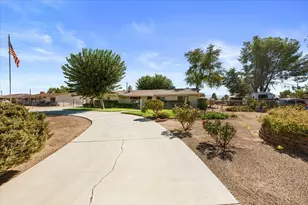 14151 Hopi Rd, Apple Valley, CA 92307 - Photo 14