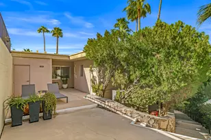 2002 Southridge Dr, Palm Springs, CA 92264 - Photo 8
