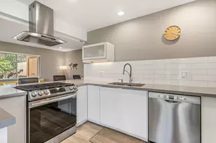 2002 Southridge Dr, Palm Springs, CA 92264 - Photo 22