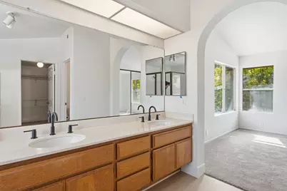 2044 Via Esperanza, San Dimas, CA 91773 - Photo 32