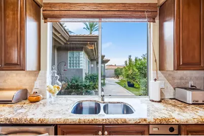801 Red Arrow Trail, Palm Desert, CA 92211 - Photo 24