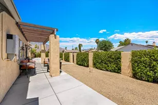 31520 Avenida El Mundo, Cathedral City, CA 92234 - Photo 6