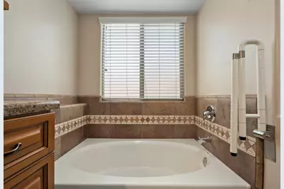 27325 Ventura Drive, Cathedral City, CA 92234 - Photo 22