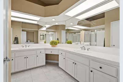 308 Vista Royale Drive, Palm Desert, CA 92211 - Photo 12