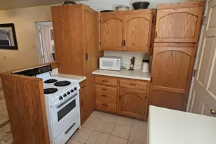 56625 Valley View Rd, Landers, CA 92285 - Photo 2