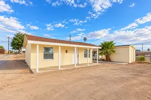 266 3rd St, Blythe, CA 92225 - Photo 6