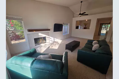 2322 Shannon Way, Palm Springs, CA 92262 - Photo 6