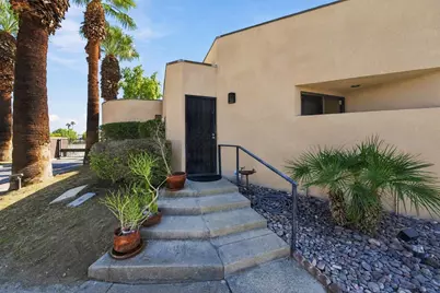 464 Village Square E, Palm Springs, CA 92262 - Photo 8