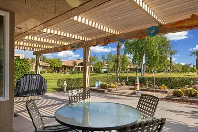 21 Colonial Drive, Rancho Mirage, CA 92270 - Photo 2