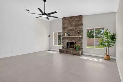 67715 Peineta Road, Cathedral City, CA 92234 - Photo 8