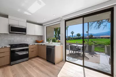 103 Avenida Las Palmas, Rancho Mirage, CA 92270 - Photo 8